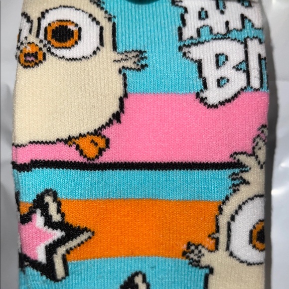 Angry Birds Crew Socks - Pink and Blue Stars and Stripes with Cute Tan Birds NWT - Picture 4 of 7